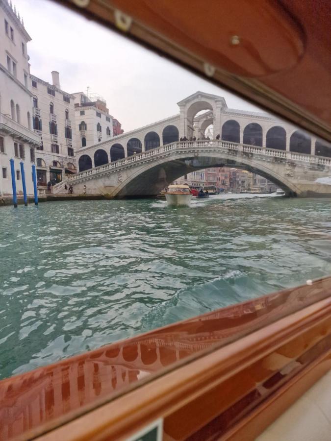 Appartamento Al Centro Di Venezia 6 Posti Letto Extérieur photo