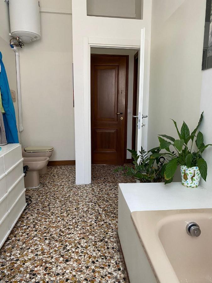 Appartamento Al Centro Di Venezia 6 Posti Letto Extérieur photo